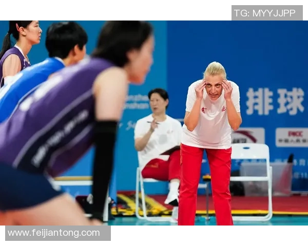 赛后分析:上海排球队与重庆排球队在速度对抗中的表现与策略探讨 赛后分析:上海排球队与重庆排球队在速度对抗中的表现与策略探讨