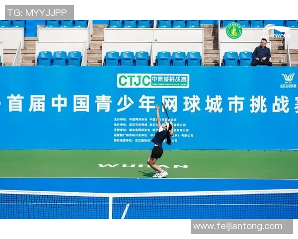 上海网球队的团队协作揭秘：网球巨献背后的默契与拼搏精神