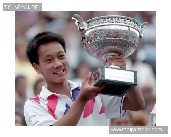 南京网球队的蜕变之旅：从传统到现代的网球纪实探索